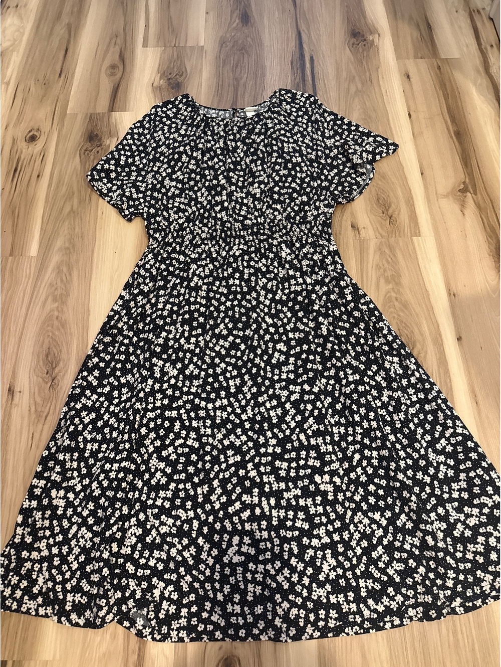 H&M black and ivory dress xxl